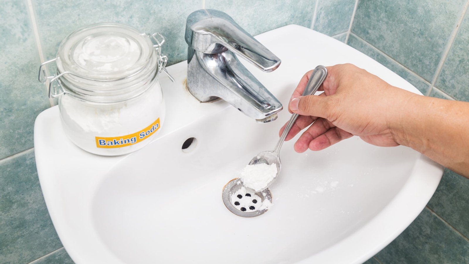 bathroom sink baking soda tease today 160915