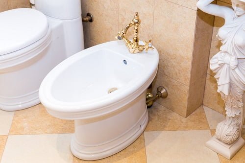 How Do You Use a Stand-alone Bidet?