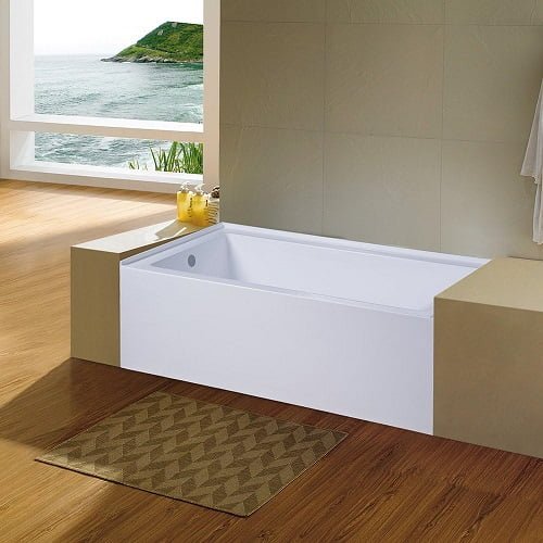 Best Soaking Tubs for Small Bathrooms